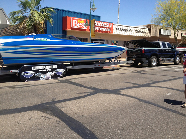 Chris's gas F650 pulling his boat